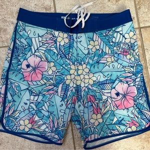 Brand New w/ tags Fused Hawaii board shorts size - 31.